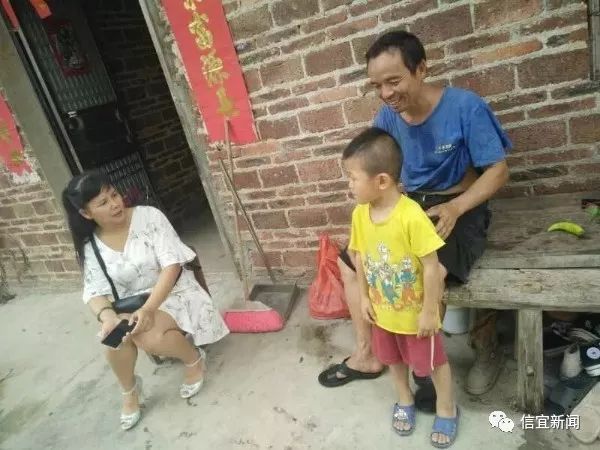 举重冠军何灼强_举重冠军何灼强简历_举重冠军何灼强现状