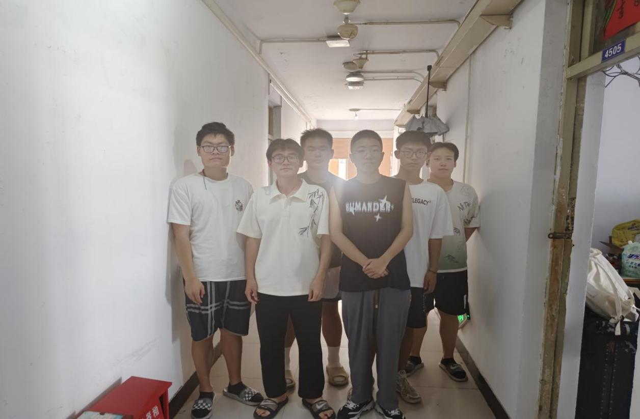 擦健身器材的感受_擦拭健身器材_擦健身器材的手抄报