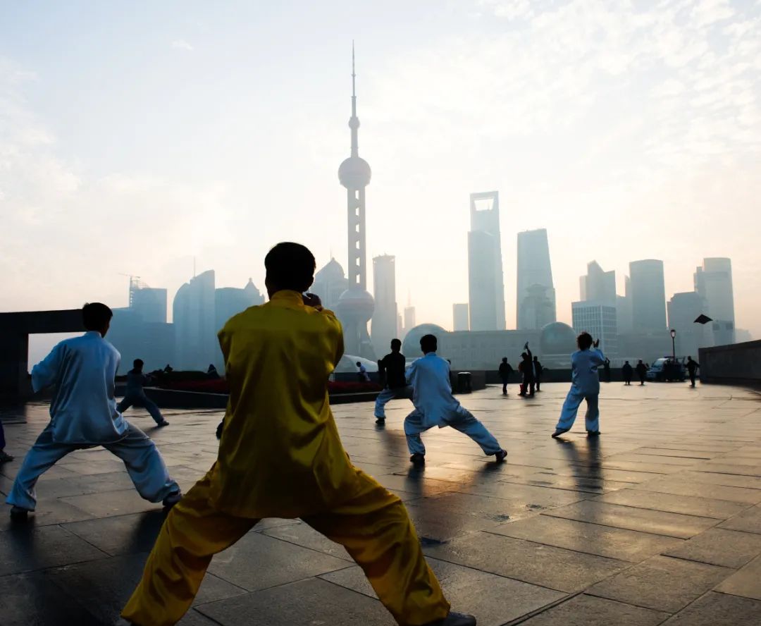 经常运动_运动健身a5分钟塑身伸展运动_运动后肌肉酸痛还能运动吗